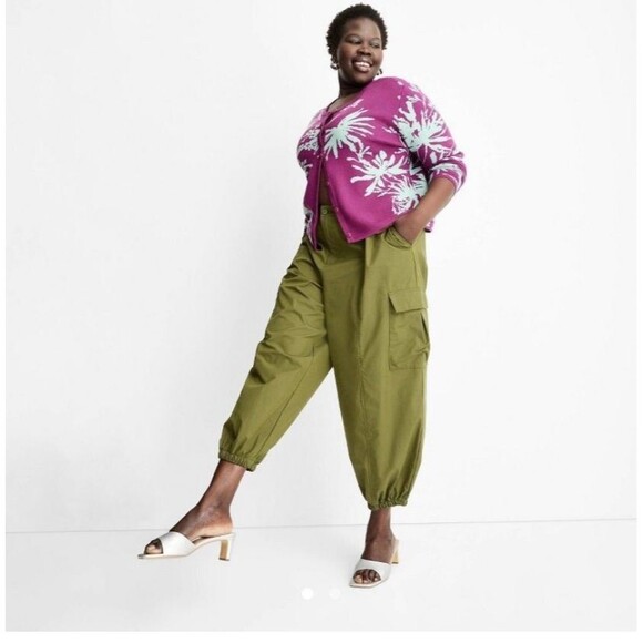 Future collective Pants - Future Collective Women’s plus size Green Pants ￼bottoms size 1X